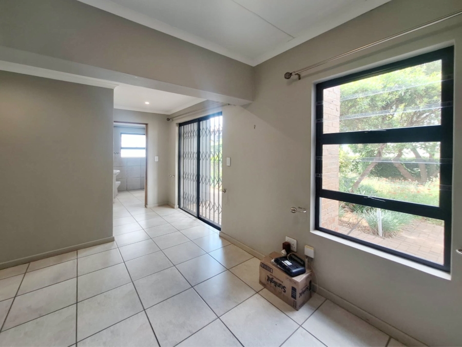 3 Bedroom Property for Sale in Magalies Golf Estate North West